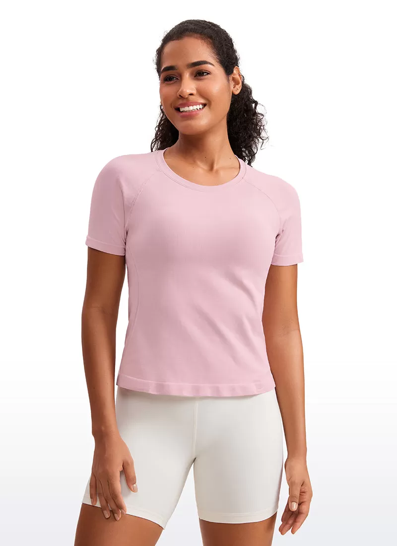 Seamless Crewneck Short Sleeve Shirts Waist Length