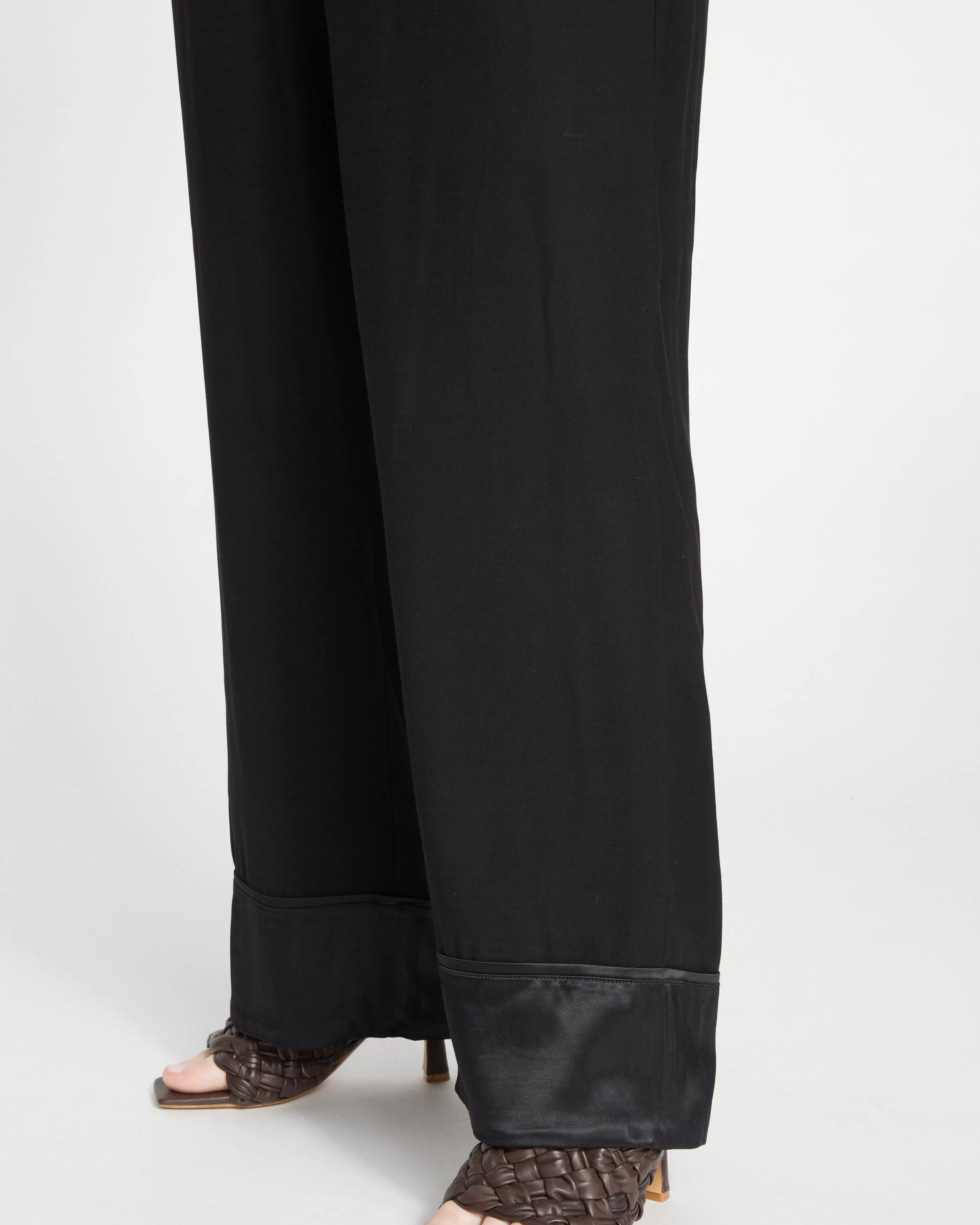 Soiree Double Luxe Pull-On Pants - Black/Black Shine