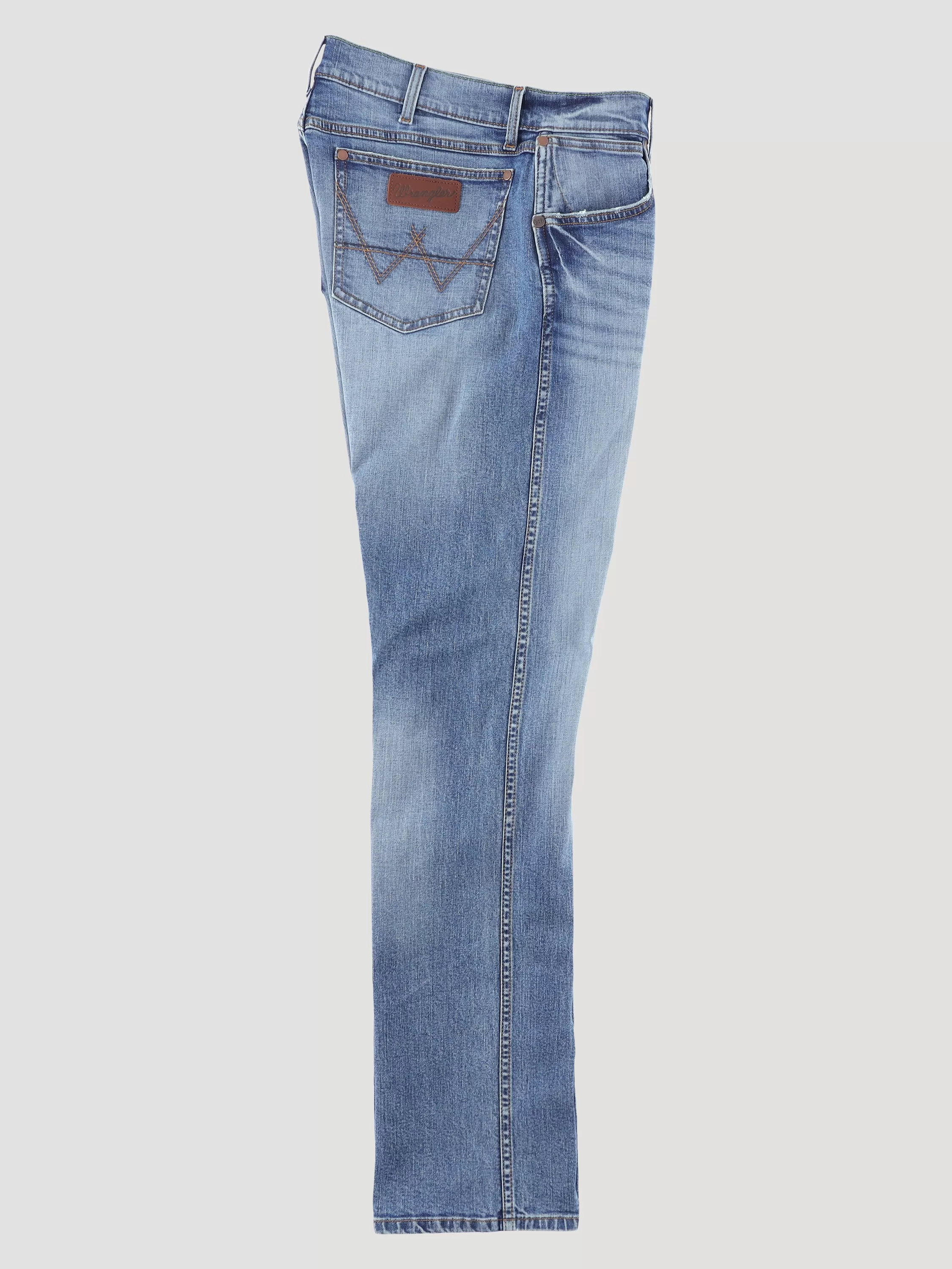 Wrangler Men's Retro Slim Straight Jean